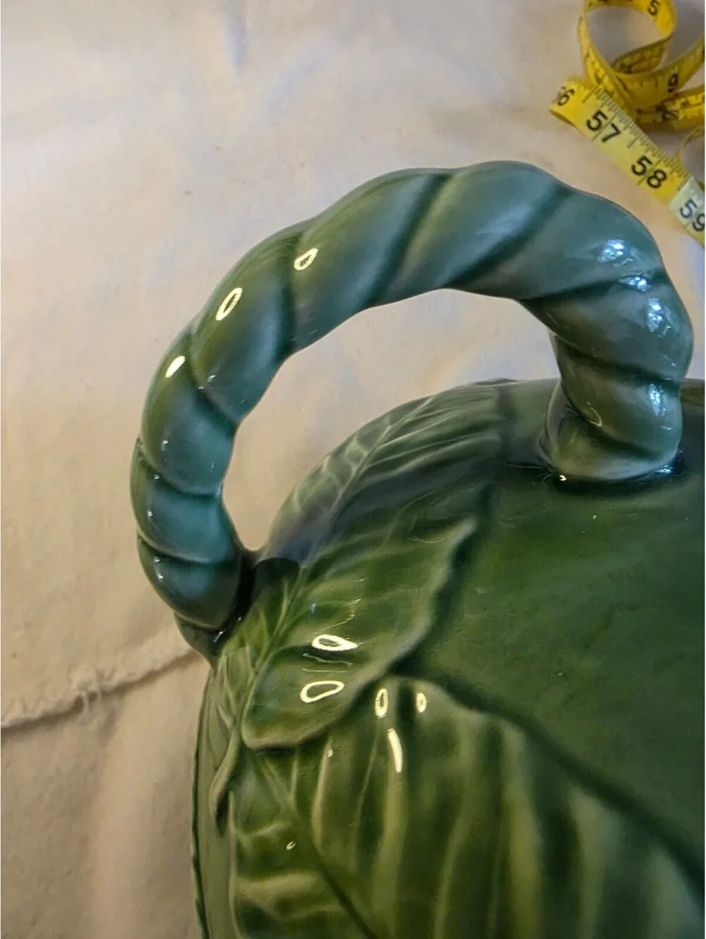 Bordallo Pinheiro Green Majolica Leaf Teapot Portugal Basketweave Lid Chipped